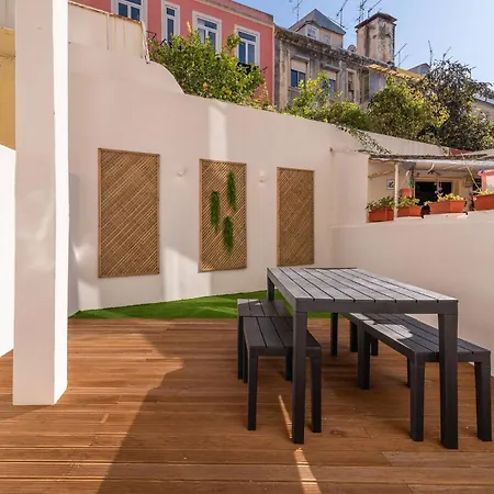 Guestready - Dazzling With Private Terrace Апартаменты *