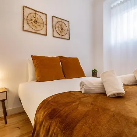 Guestready - Dazzling With Private Terrace Лиссабон